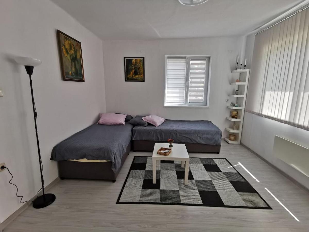 Mira Home Veliko Tarnovo Buitenkant foto